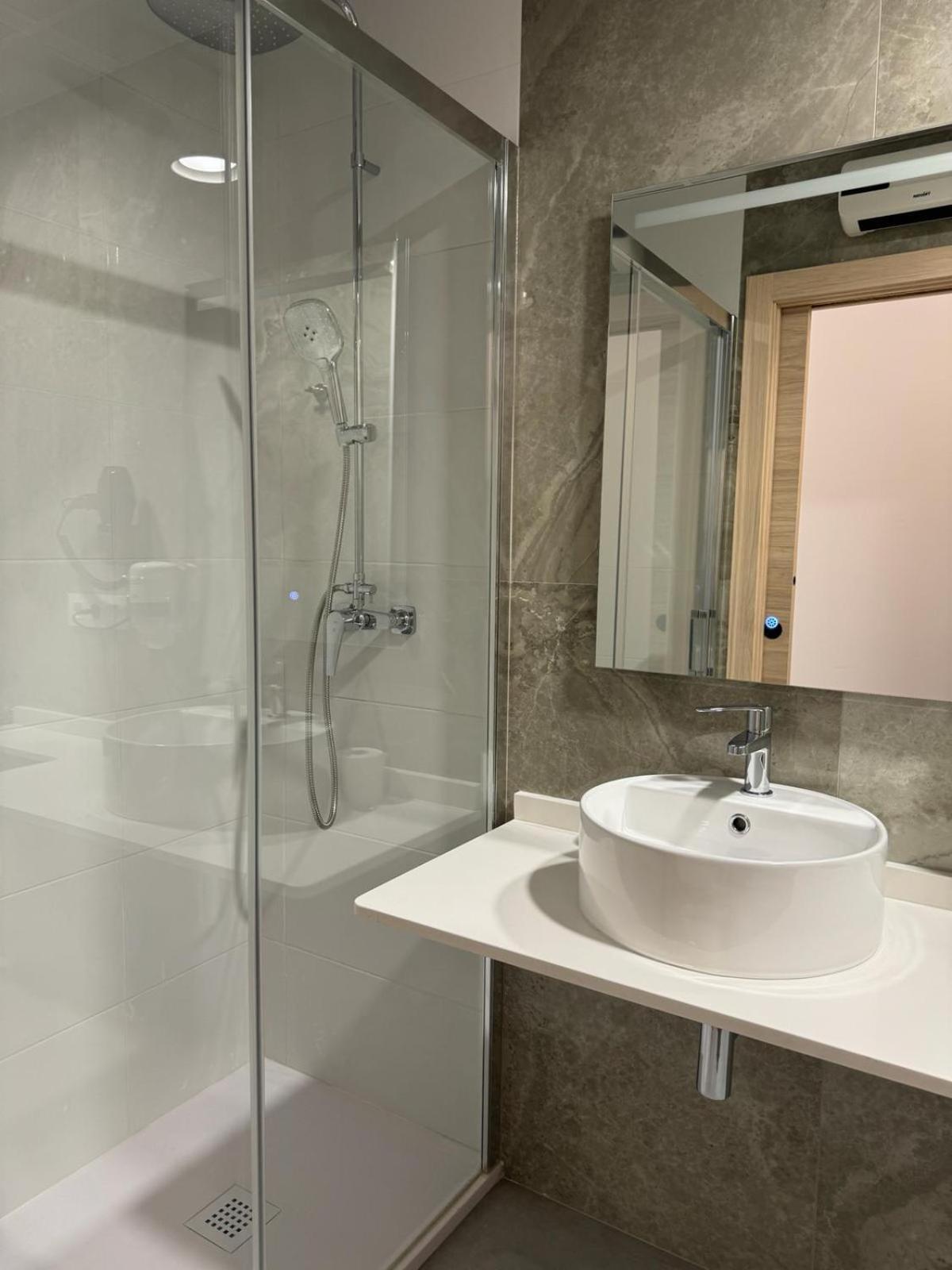 Almar 52 Suites Valence Extérieur photo
